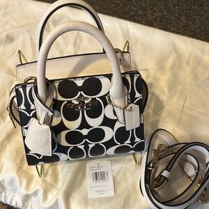 NWT Coach Andrea MINI Carryall Signature CO973